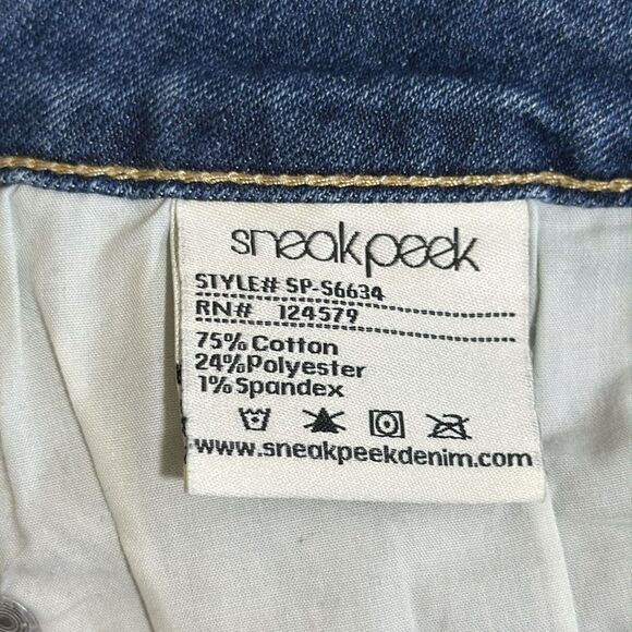 Sneak Peek Sexy Boyfriend Denim Shorts Lace Cut Out Raw Hem - Picture 7 of 7